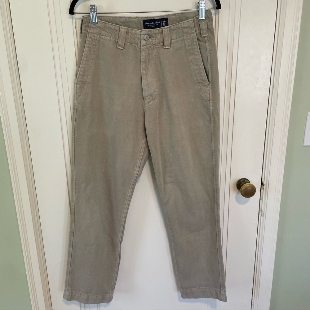 Abercrombie Men's Lightweight Loose Jean Size 28x30